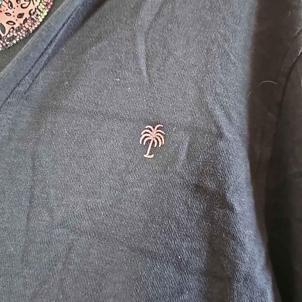 Lilly Pulitzer Hoodie. - Picture 3 of 7